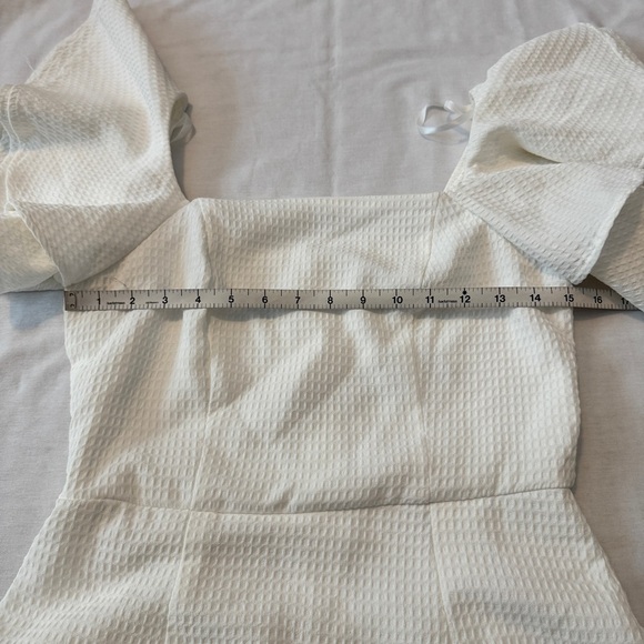 NEW She + Sky Small White Textured Mini Dress ~ Ruffle Sleeve Bride Sorority - Picture 3 of 6